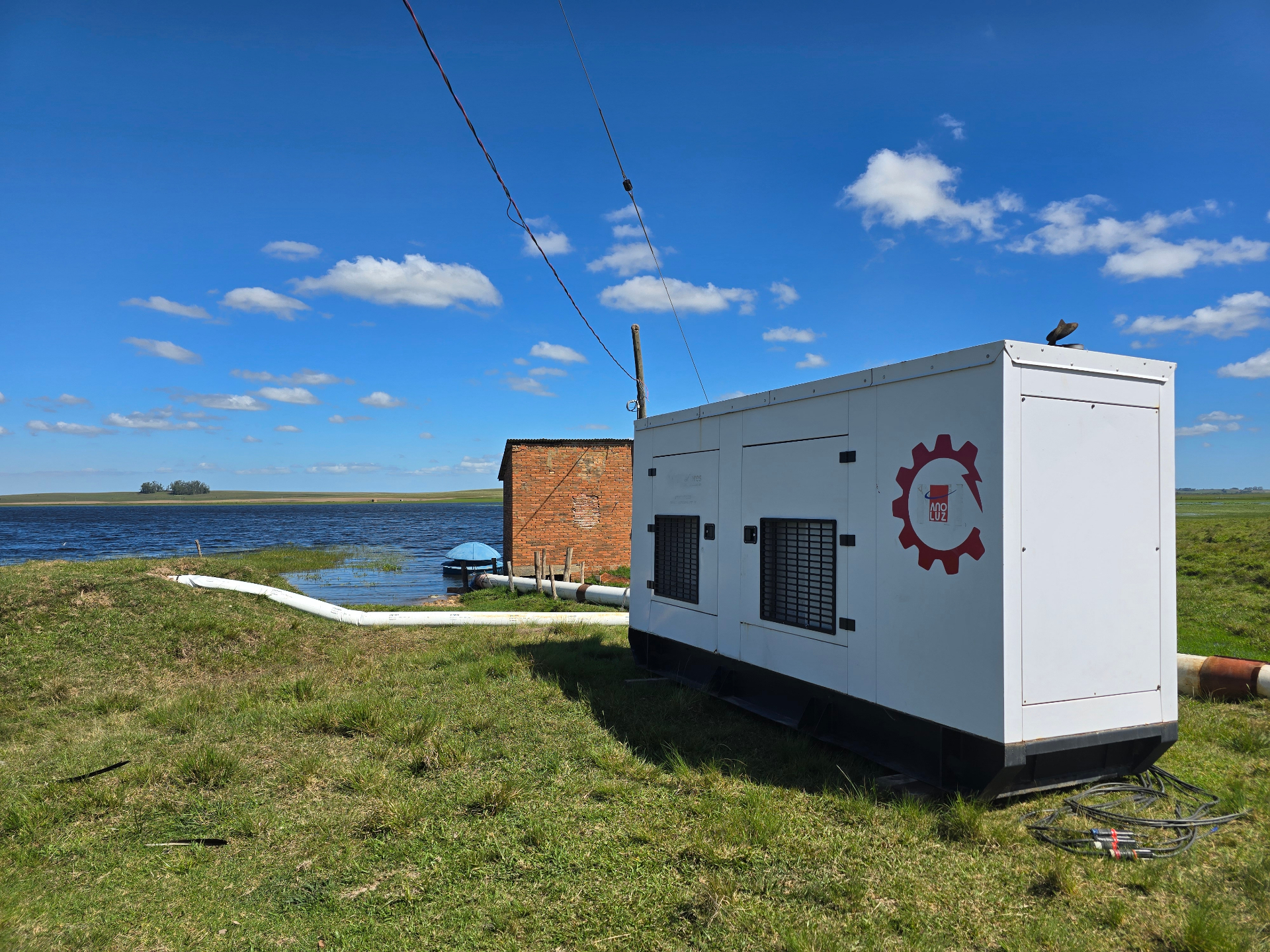 Aluguel de gerador de energia Ano Luz para indústria em operação no Rio Grande do Sul